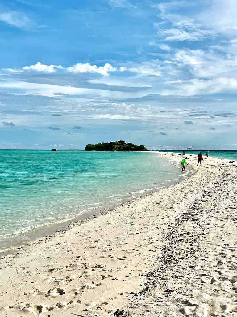 Beach on an island in Tun Sakaran Marine Park near Mataking